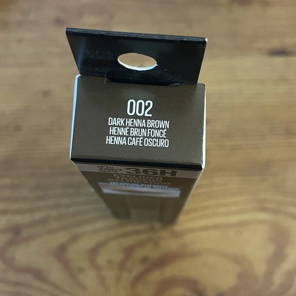 Maybelline New York Tattoo Studio Liquid Ink 36H‎ Eyeliner 002 Dark Henna Brown
